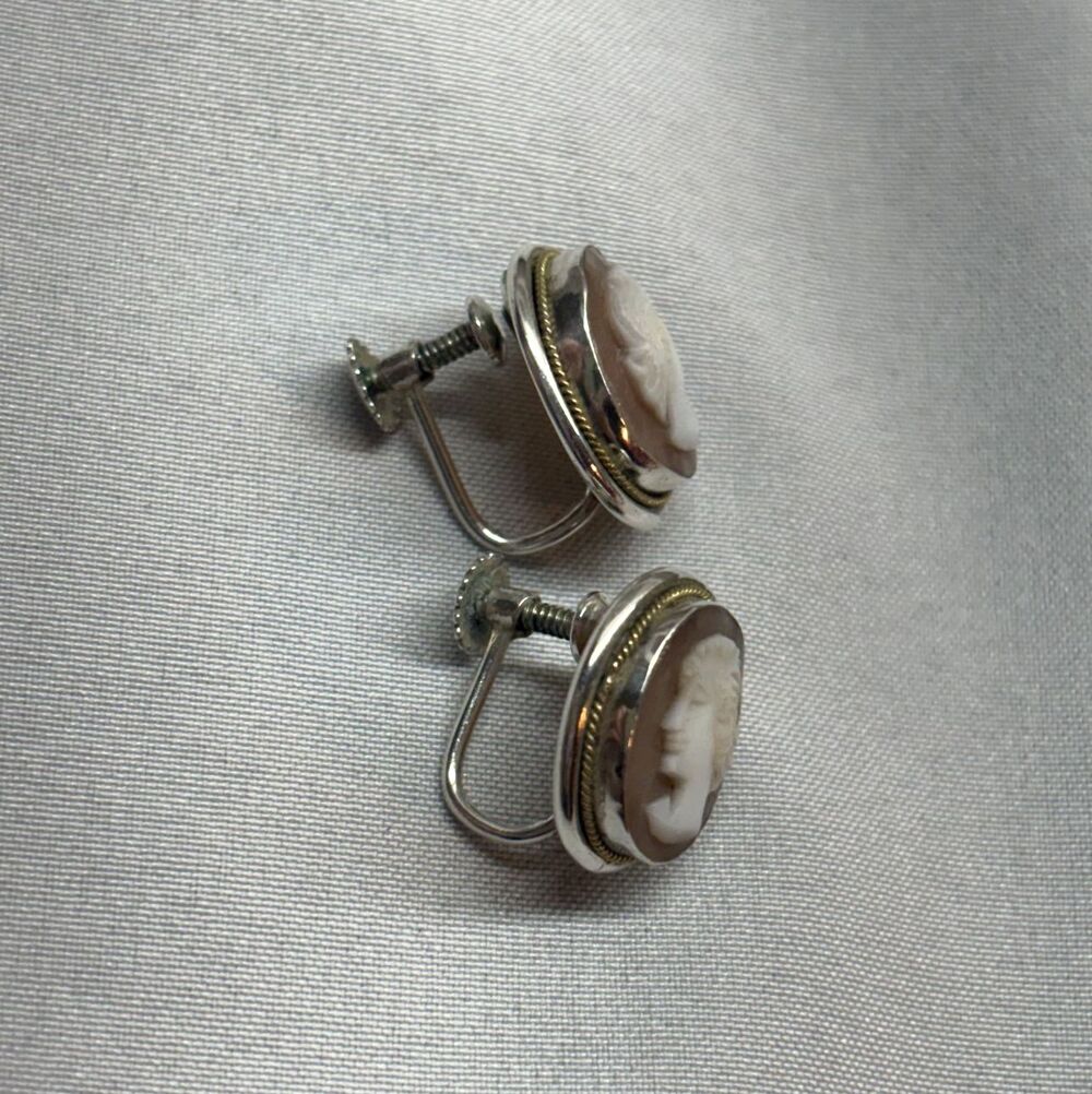 Vintage 1940s Shell Cameo Carved Carnelian Screw back Earrings 800 coin Silver - Picture 7 of 11